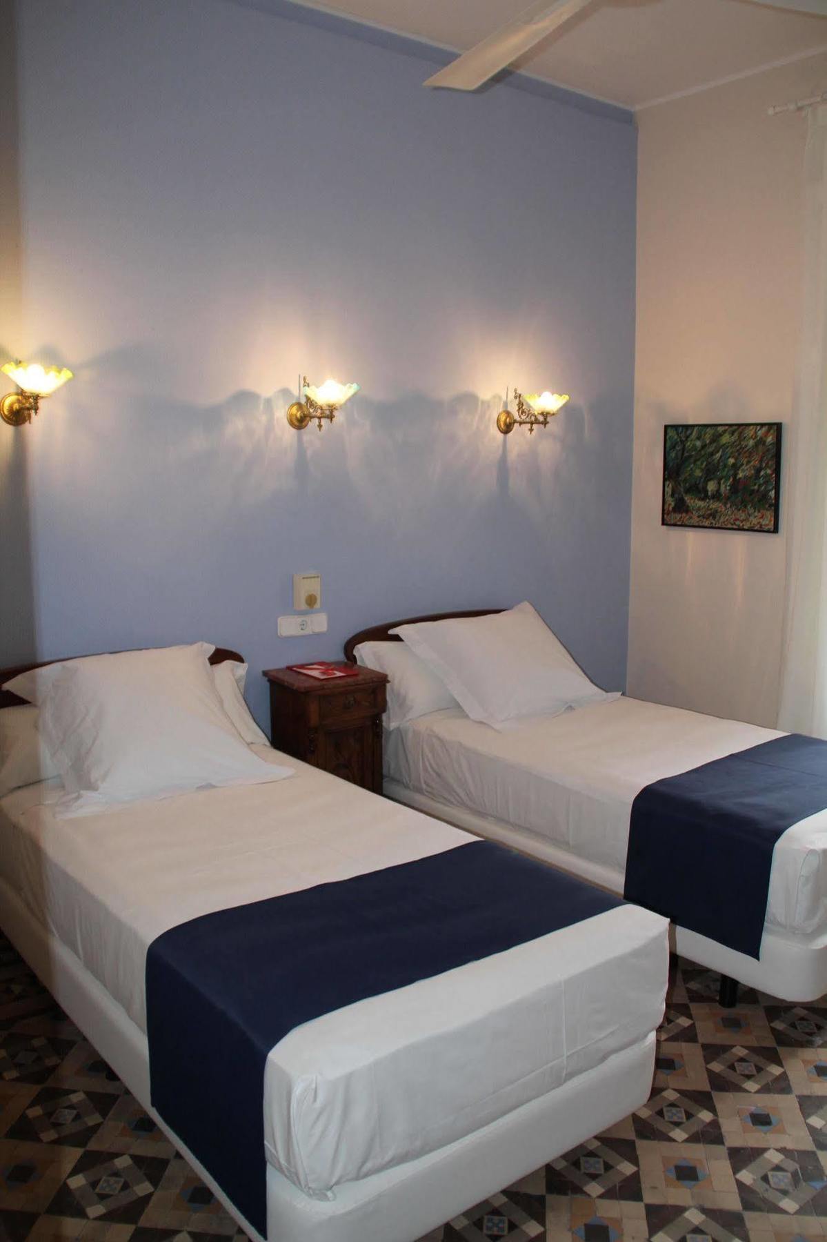 Hotel Medium Renaixenca ซีเจส ภายนอก รูปภาพ