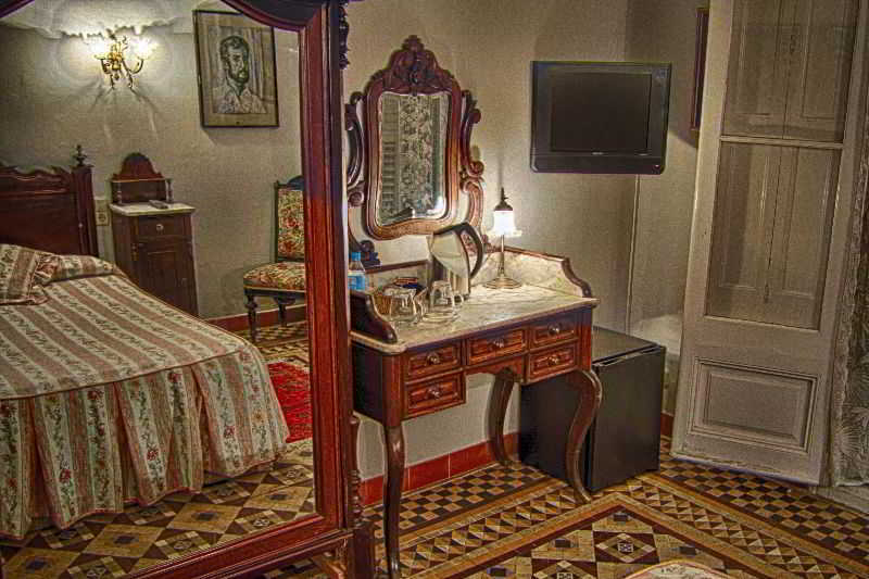 Hotel Medium Renaixenca ซีเจส ภายนอก รูปภาพ